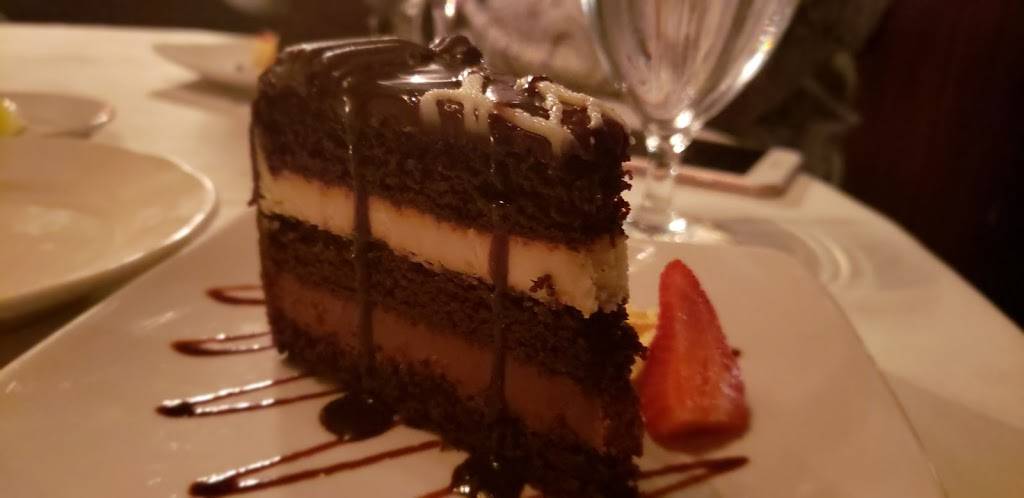 Lynns Steakhouse | restaurant | 955 Dairy Ashford Rd, Houston, TX 77079, USA | 2818700807 OR +1 281-870-0807