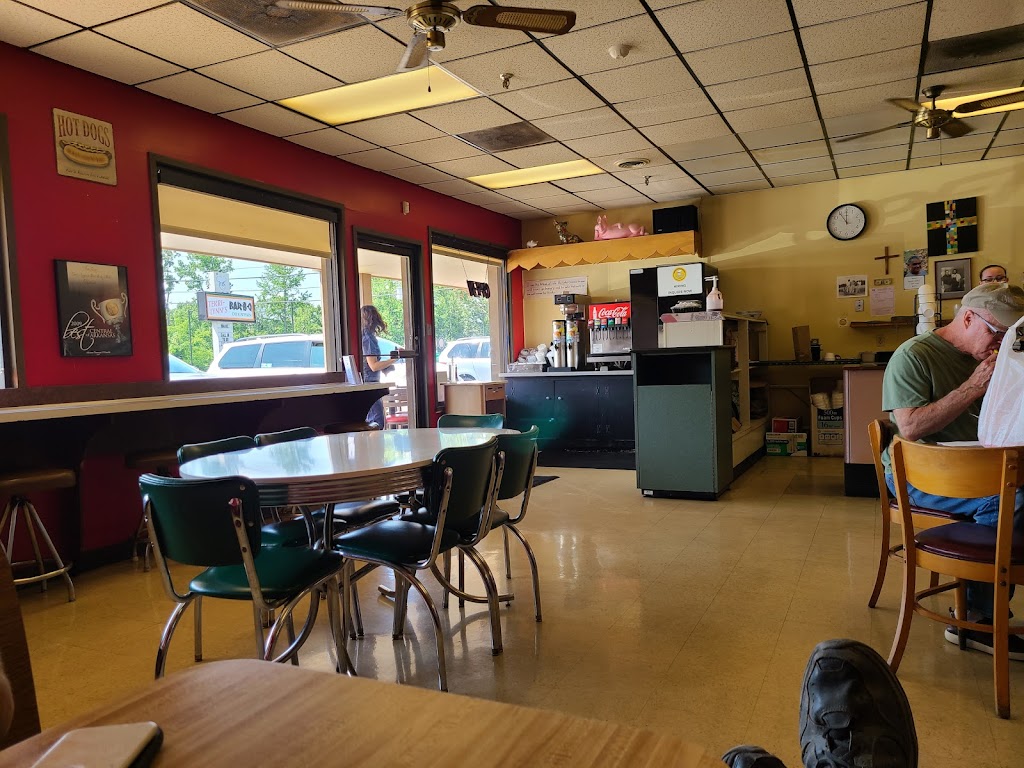 Terri-Lynns Bar-B-Q & Deli | restaurant | 10102 N Rodney Parham Rd # 2, Little Rock, AR 72227, USA | 5012276371 OR +1 501-227-6371