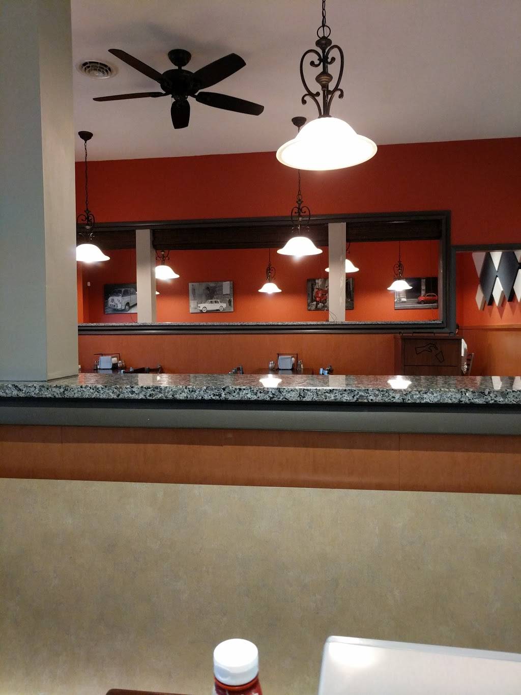 Pizza Village V | restaurant | 2355 Old Post Rd, Coplay, PA 18037, USA | 6102621300 OR +1 610-262-1300