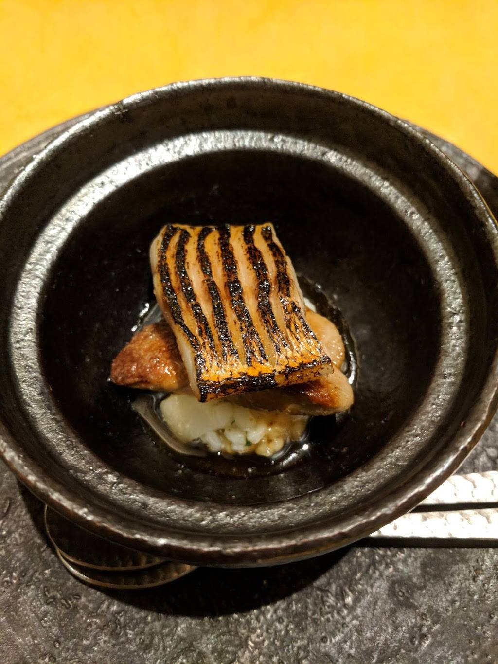 Hanare Sushi | restaurant | 2930 Bristol St, Costa Mesa, CA 92626, USA | 7145452800 OR +1 714-545-2800