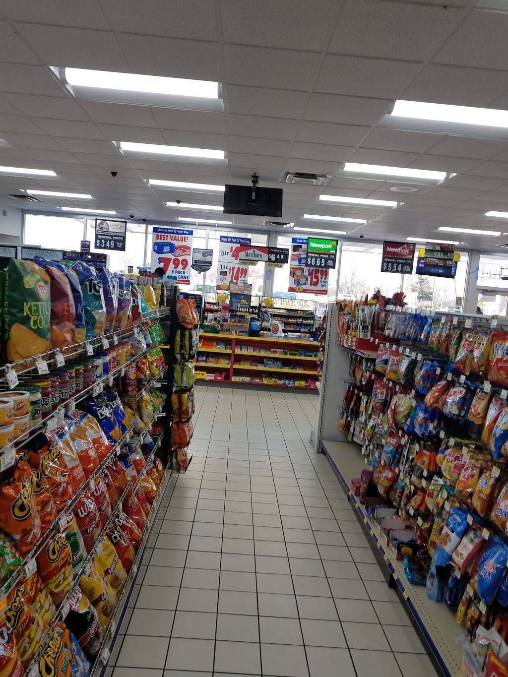 McDonalds | cafe | 1607 N Main St, Normal, IL 61761, USA | 3098622277 OR +1 309-862-2277