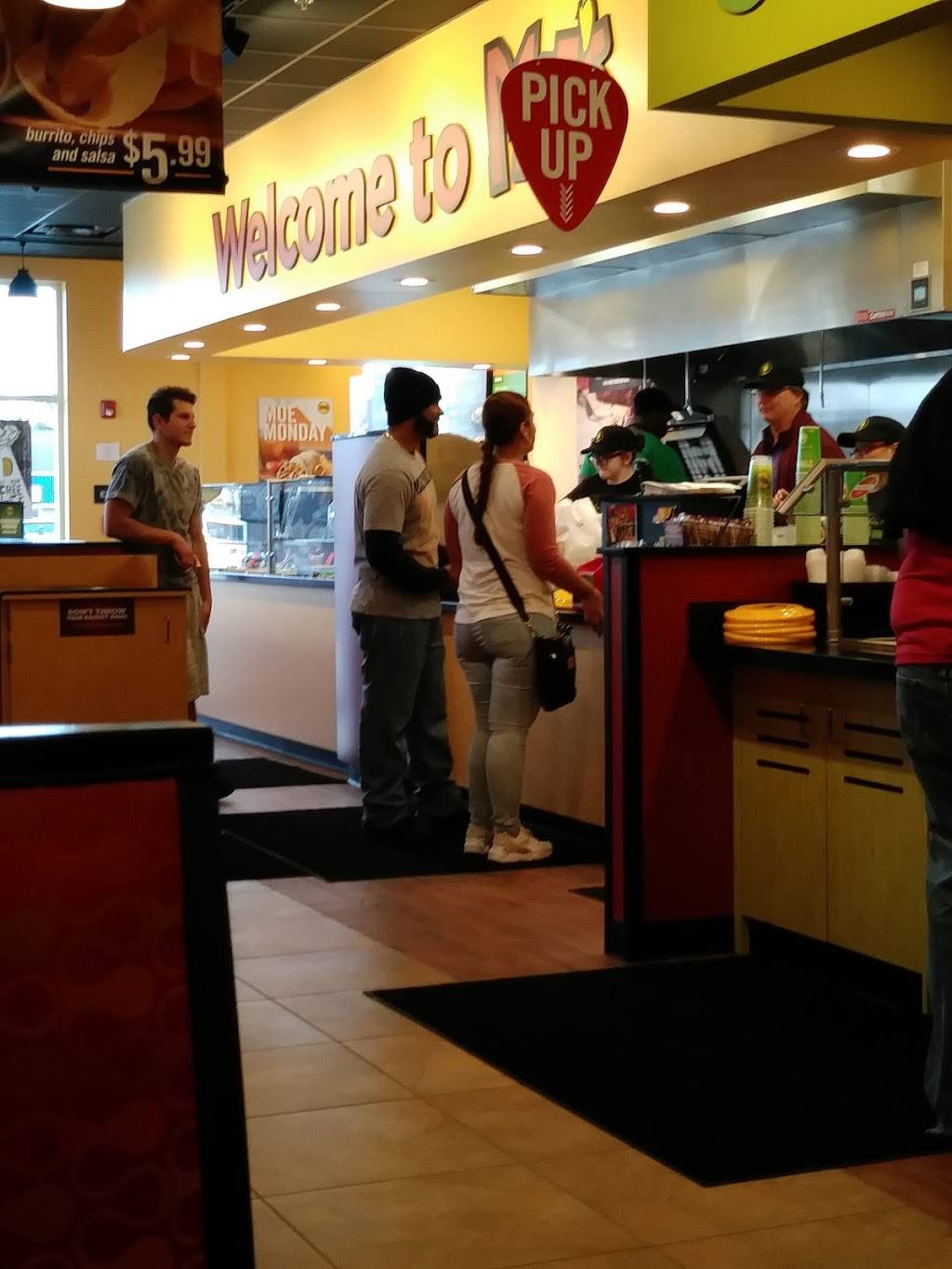 Moes Southwest Grill | restaurant | 1300 Boston Rd, Springfield, MA 01119, USA | 4133631397 OR +1 413-363-1397