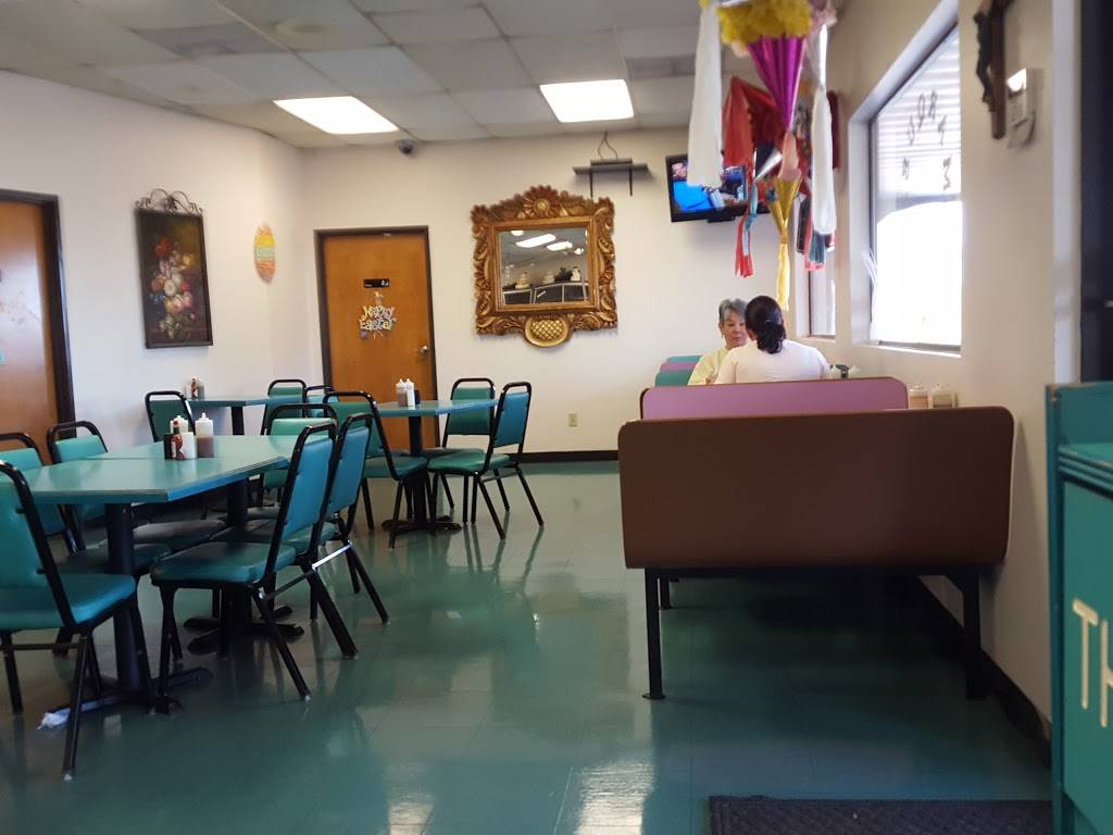 Marquez Bakery & Tortilla Factory | restaurant | 1730 E Division St, Arlington, TX 76011, USA | 8172658858 OR +1 817-265-8858