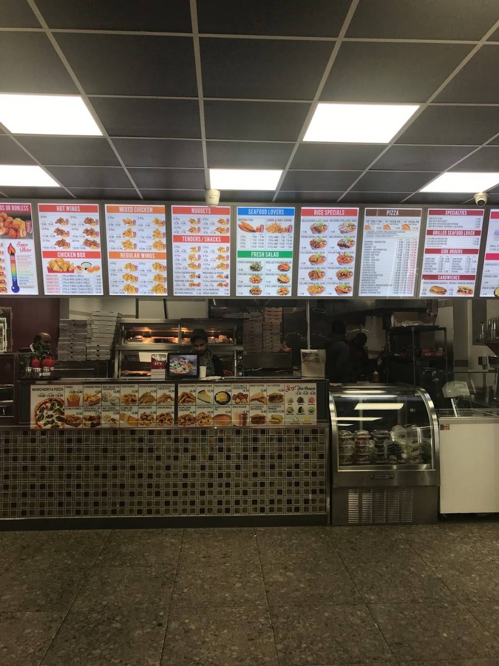 Flamin Chicken & Pizza | restaurant | 1595 Broadway, Brooklyn, NY 1 1207, USA | 7186848899 OR +1 718-684-8899