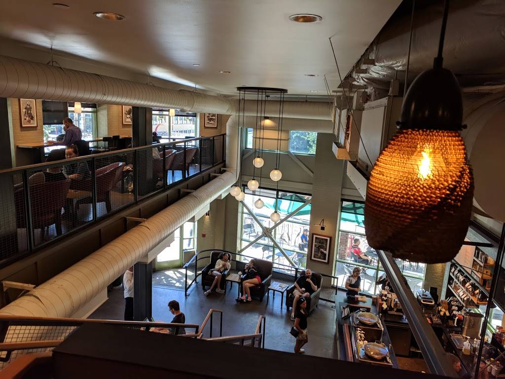 Starbucks | cafe | 3401 Fremont Ave N #3401, Seattle, WA 98103, USA | 2066333706 OR +1 206-633-3706