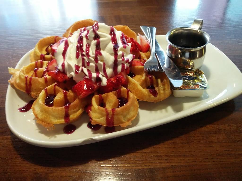 Pearings Cafe and Frozen Yogurt | cafe | 6 W Washington St, Indianapolis, IN 46204, USA | 3176086456 OR +1 317-608-6456