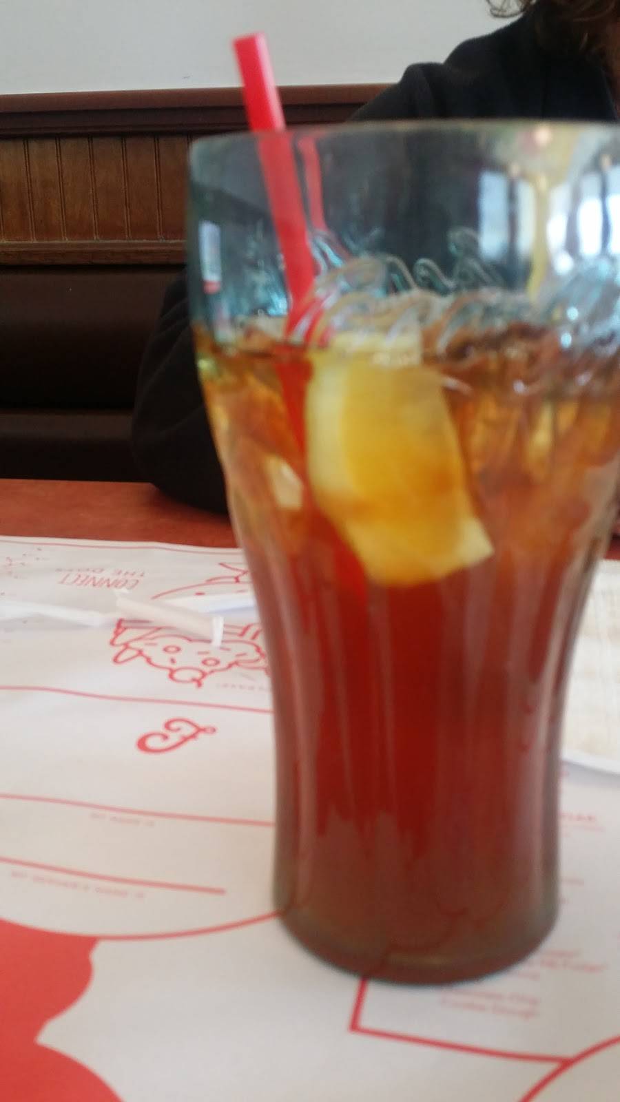 Friendlys | restaurant | 180 Ferry Rd, Old Bridge, NJ 08857, USA | 7323609909 OR +1 732-360-9909