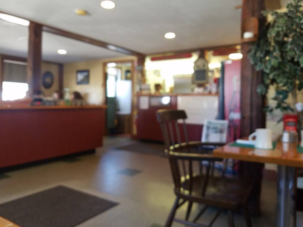 Common Place Eatery | restaurant | 11 Main St, Bennington, NH 03442, USA | 6035886888 OR +1 603-588-6888