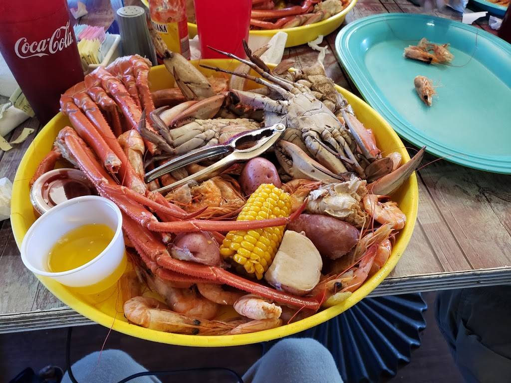 Zydecos Cajun Restaurant | restaurant | 7010 LA-23, Belle Chasse, LA 70037, USA | 5043930510 OR +1 504-393-0510