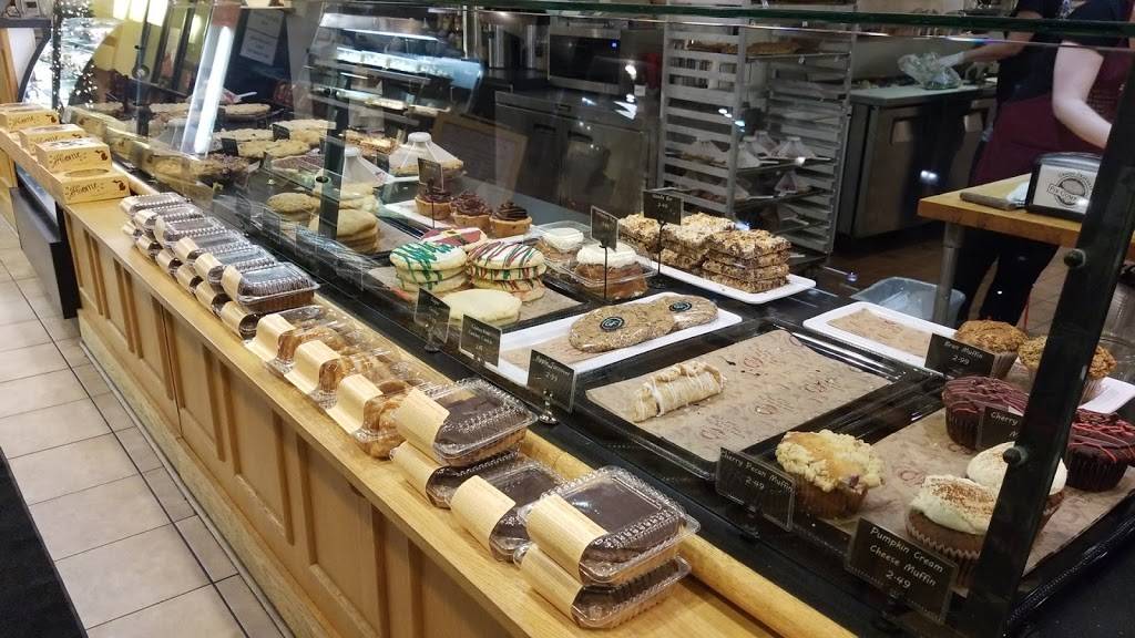 Grand Traverse Pie Company | restaurant | 5817 Harvey St, Norton Shores, MI 49444, USA | 2317993399 OR +1 231-799-3399