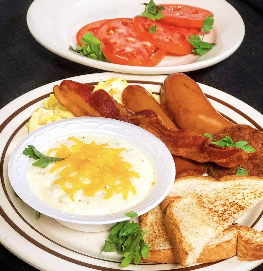 A Pinch of Soul | restaurant | 2339 Kershaw Camden Hwy, Lancaster, SC 29720, USA | 8032864302 OR +1 803-286-4302