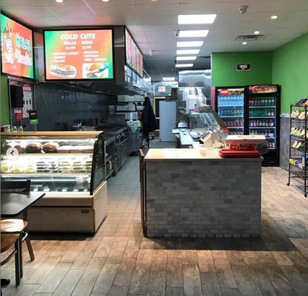 Halal Munchies | restaurant | 705 N Newbridge Rd, Levittown, NY 11756, USA | 5164330954 OR +1 516-433-0954