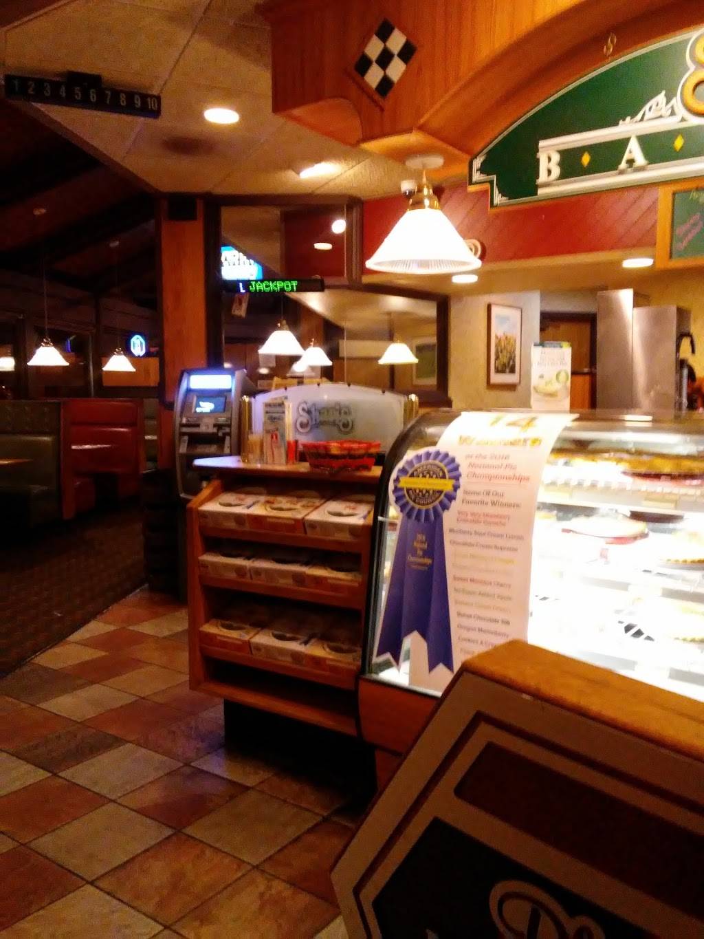 Sharis Cafe and Pies | bakery | 1200 NE Baker St, McMinnville, OR 97128, USA | 5034720561 OR +1 503-472-0561