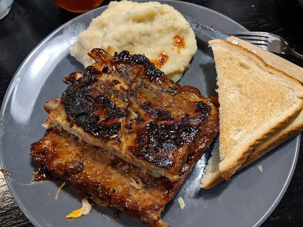 Garfields Family Restaurant | restaurant | 6170 NC-16 Business, Denver, NC 28037, USA | 7046148150 OR +1 704-614-8150