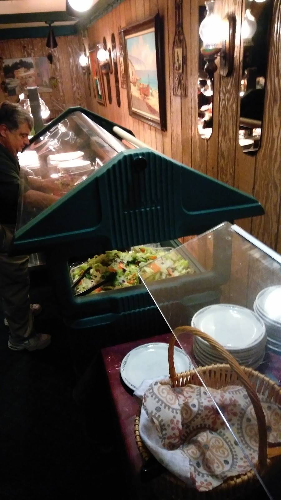 Pepinos | restaurant | N84W15841 Appleton Ave, Menomonee Falls, WI 53051, USA | 2622516500 OR +1 262-251-6500