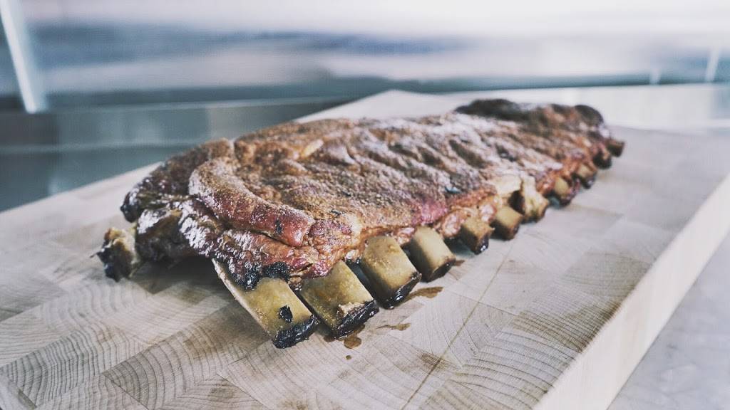 Good Bull BBQ | restaurant | 326 George Bush Dr, College Station, TX 77840, USA | 9797040186 OR +1 979-704-0186