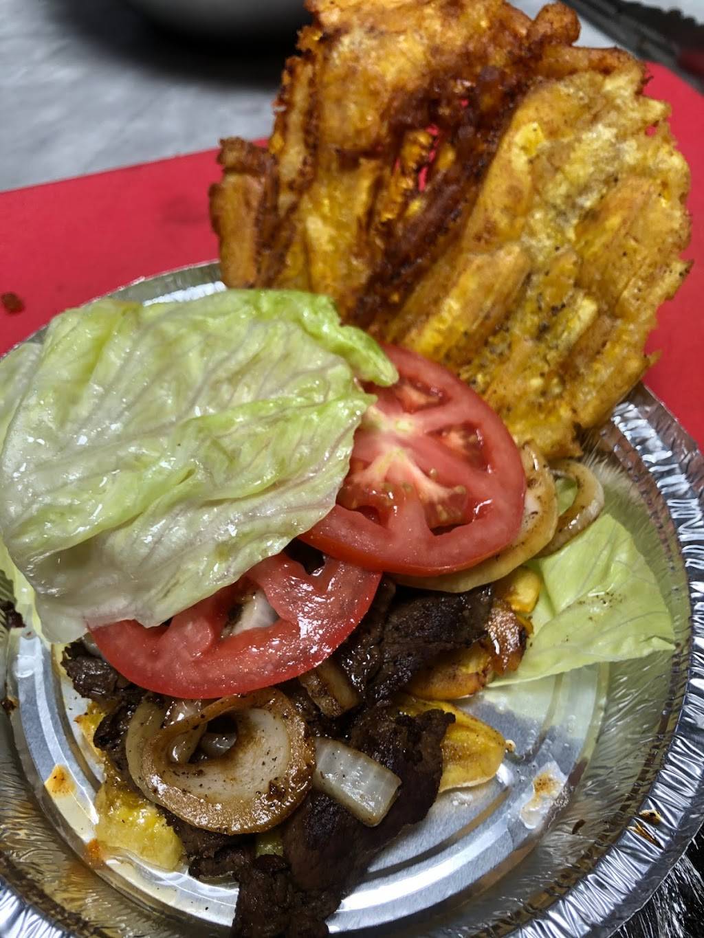 Delicioso Deli & Grill | restaurant | 69 Victory Blvd, Staten Island, NY 10301, USA | 7182854777 OR +1 718-285-4777