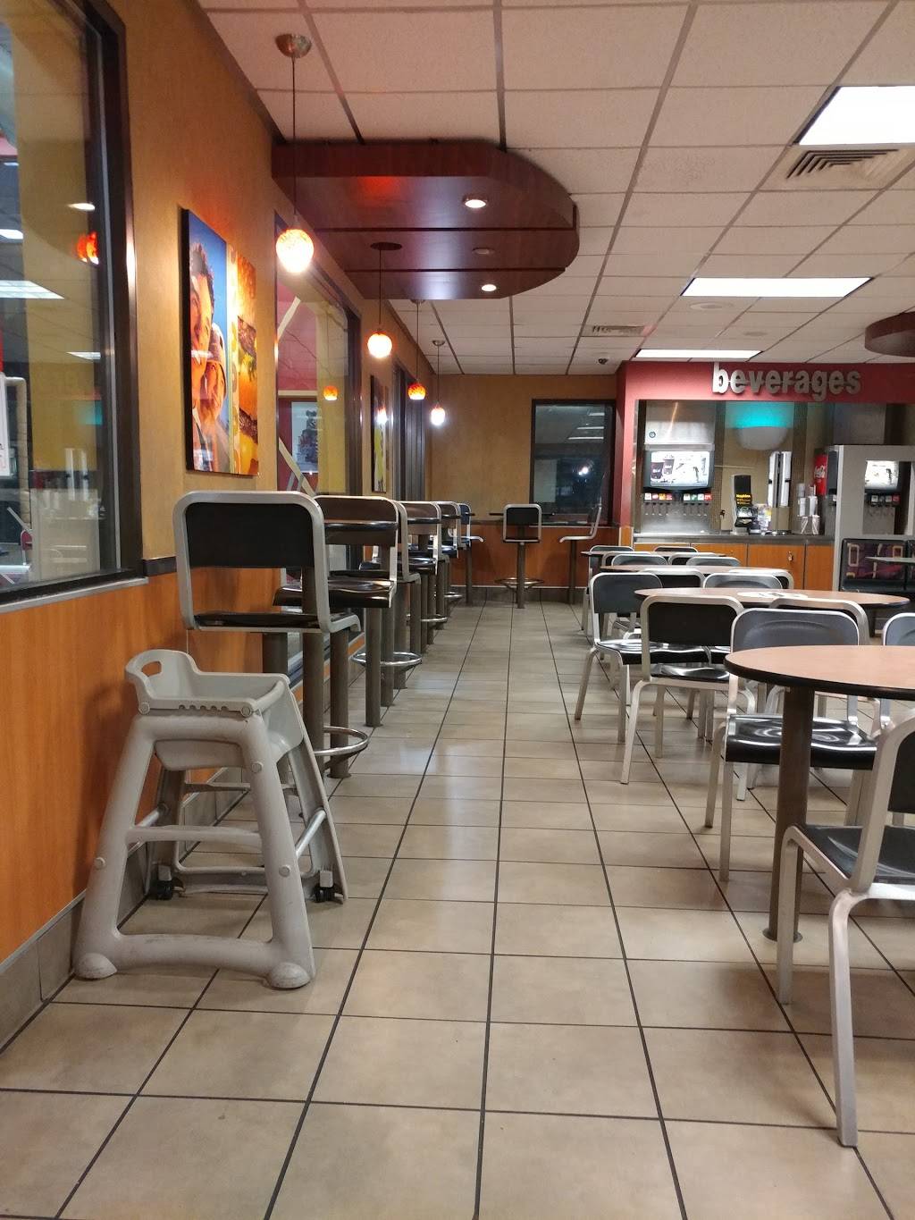 McDonalds | cafe | 22030 Roscoe Blvd, Canoga Park, CA 91304, USA | 8183464284 OR +1 818-346-4284
