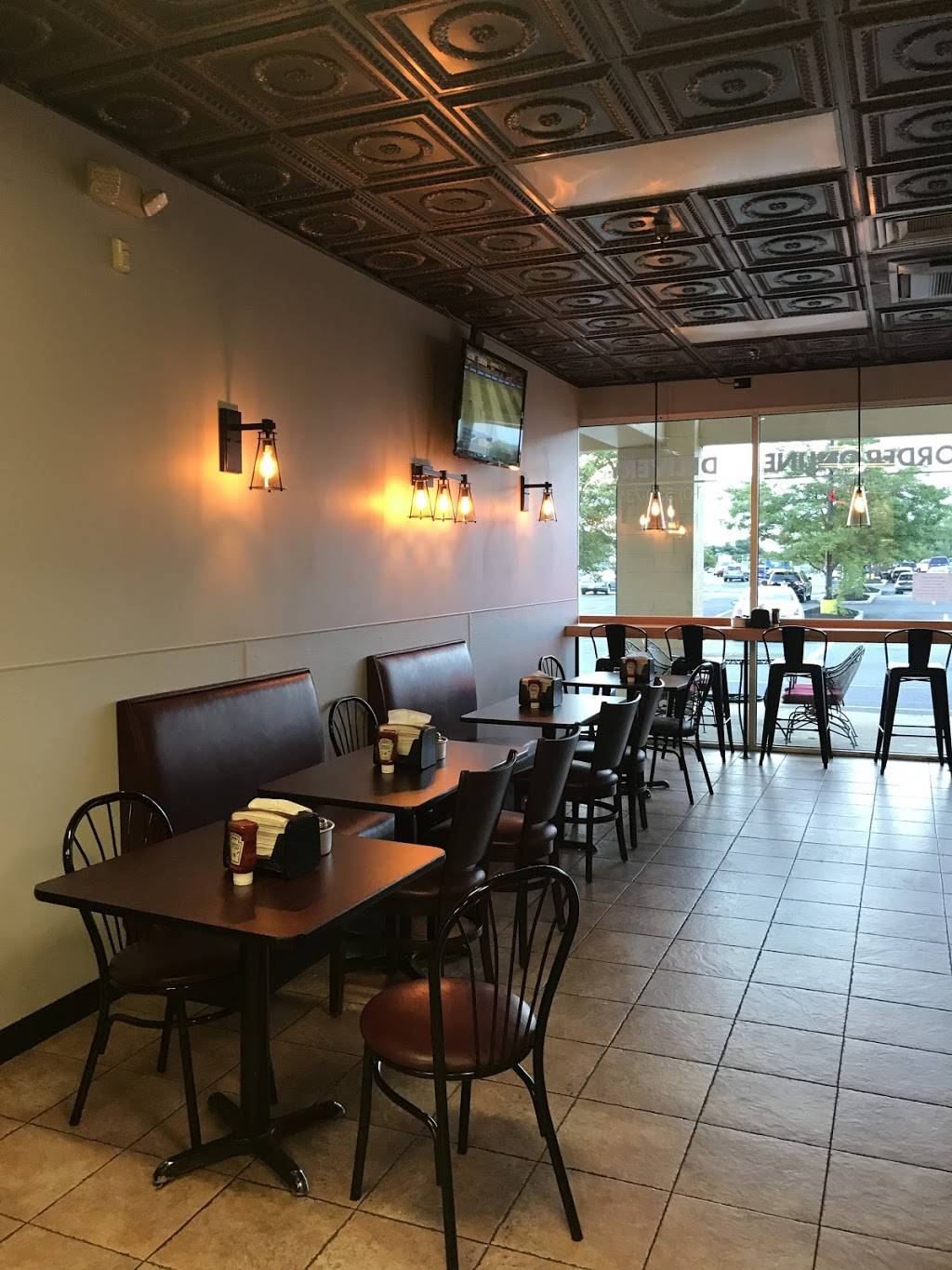 Mill Creek Pizza | restaurant | 1091 Mill Creek Rd, Allentown, PA 18106, USA | 6105307366 OR +1 610-530-7366