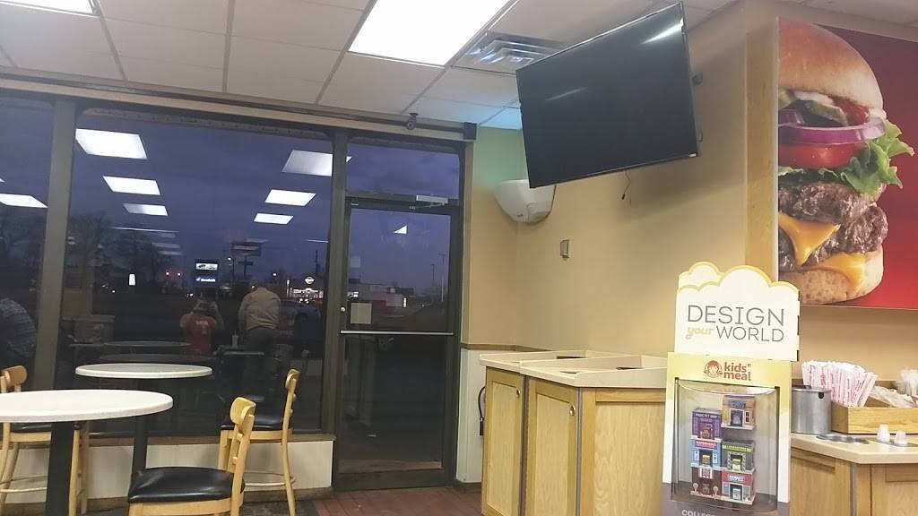 Wendys | restaurant | 605 N Main St, Crossville, TN 38555, USA | 9314844017 OR +1 931-484-4017