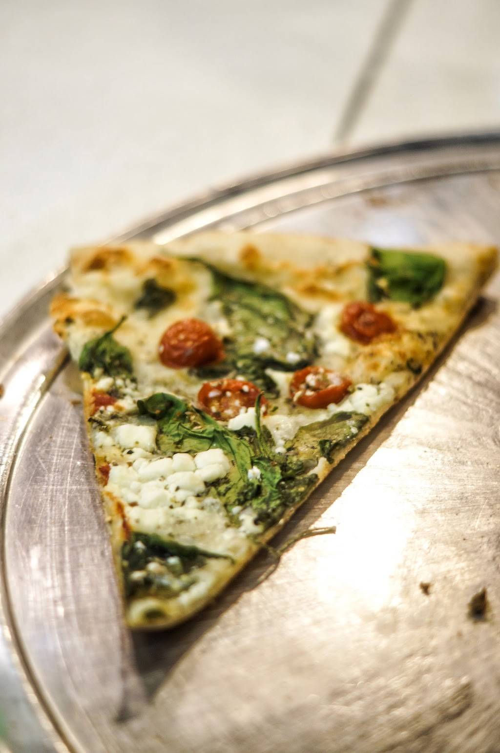 Slice on Broadway - East Liberty | restaurant | 6004 Centre Ave, Pittsburgh, PA 15206, USA | 4124508375 OR +1 412-450-8375