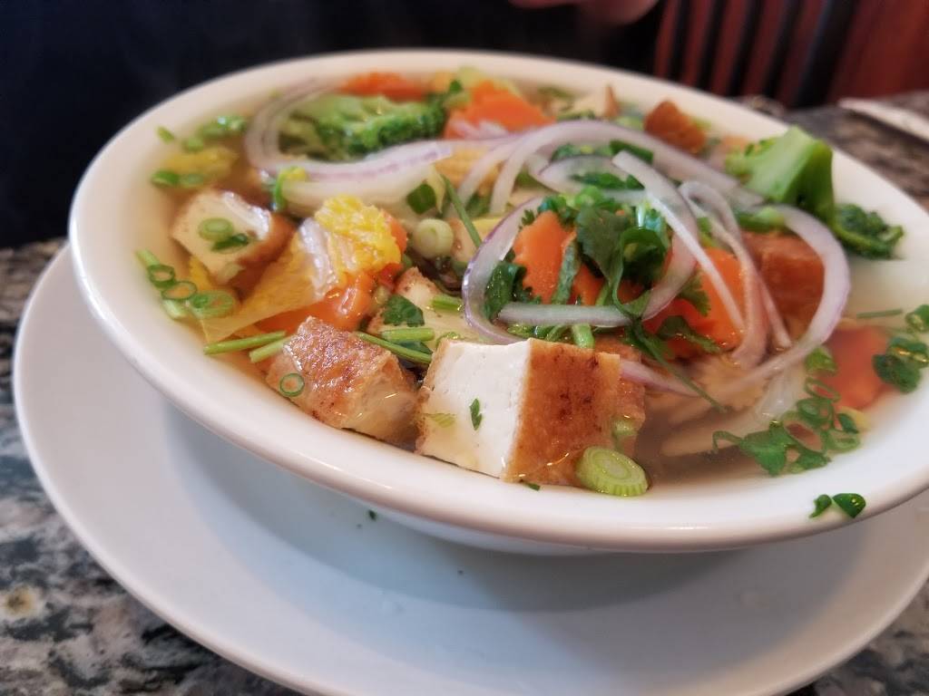 Pho Apple | restaurant | 5930 W Park Blvd #400, Plano, TX 75093, USA | 9722506500 OR +1 972-250-6500