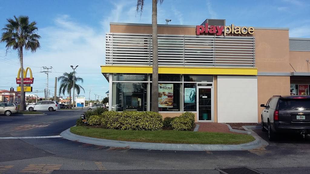 McDonalds | cafe | 8780 Astronaut Blvd, Cape Canaveral, FL 32920, USA | 3217849944 OR +1 321-784-9944