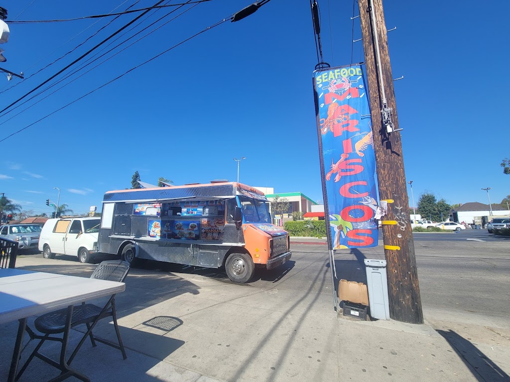 Mariscos el Pescador | restaurant | 112 E Bishop St, Santa Ana, CA 92701, USA | 7148053389 OR +1 714-805-3389