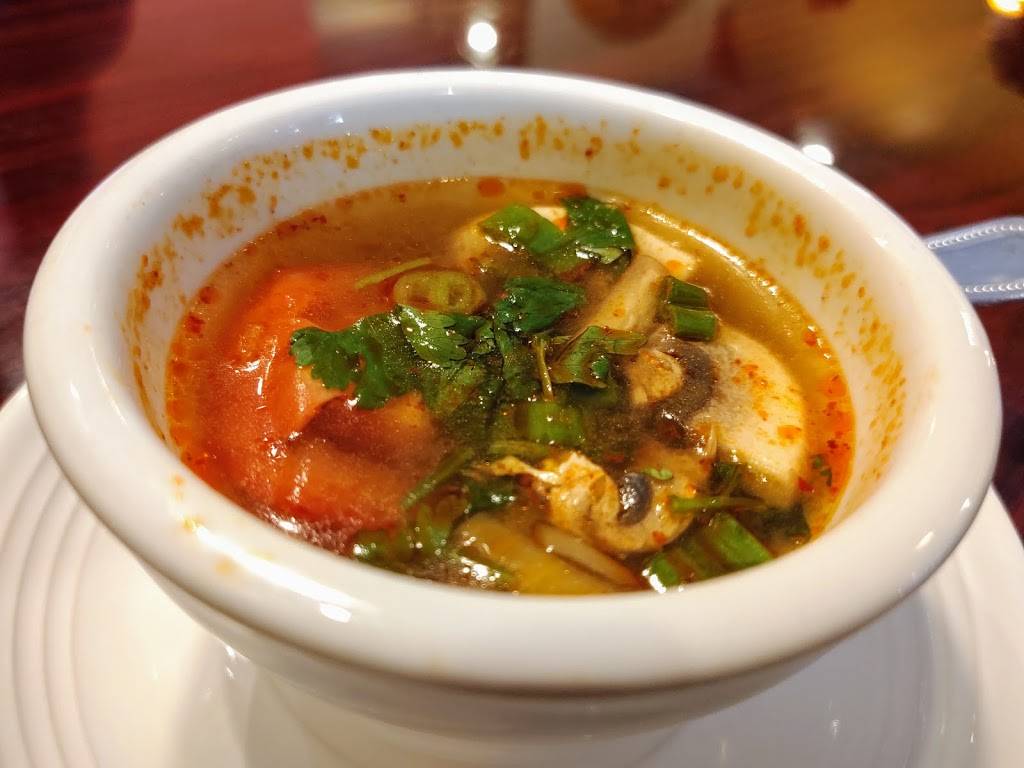 Em-Ons Thai Cafe | restaurant | 2364 Immokalee Rd, Naples, FL 34110, USA | 2395661993 OR +1 239-566-1993