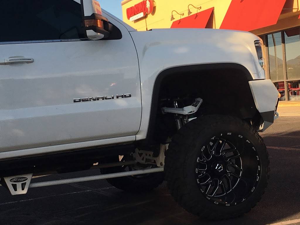 Panda Express | restaurant | 7111 E Tanque Verde Rd, Tucson, AZ 85715, USA | 5202906909 OR +1 520-290-6909