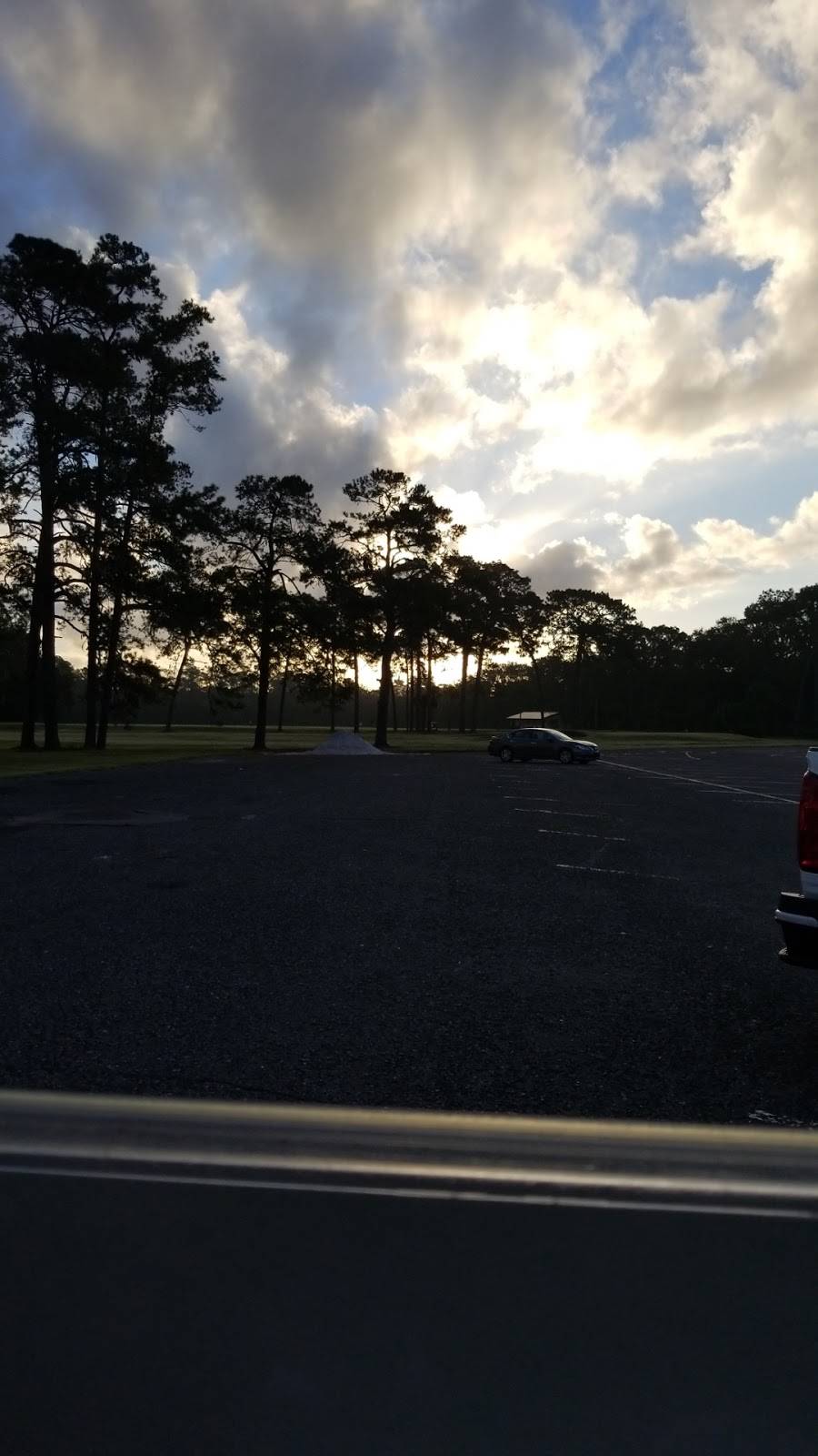 Hyde Park Golf Club | night club | 6439 Hyde Grove Ave, Jacksonville, FL 32210, USA | 9047865410 OR +1 904-786-5410