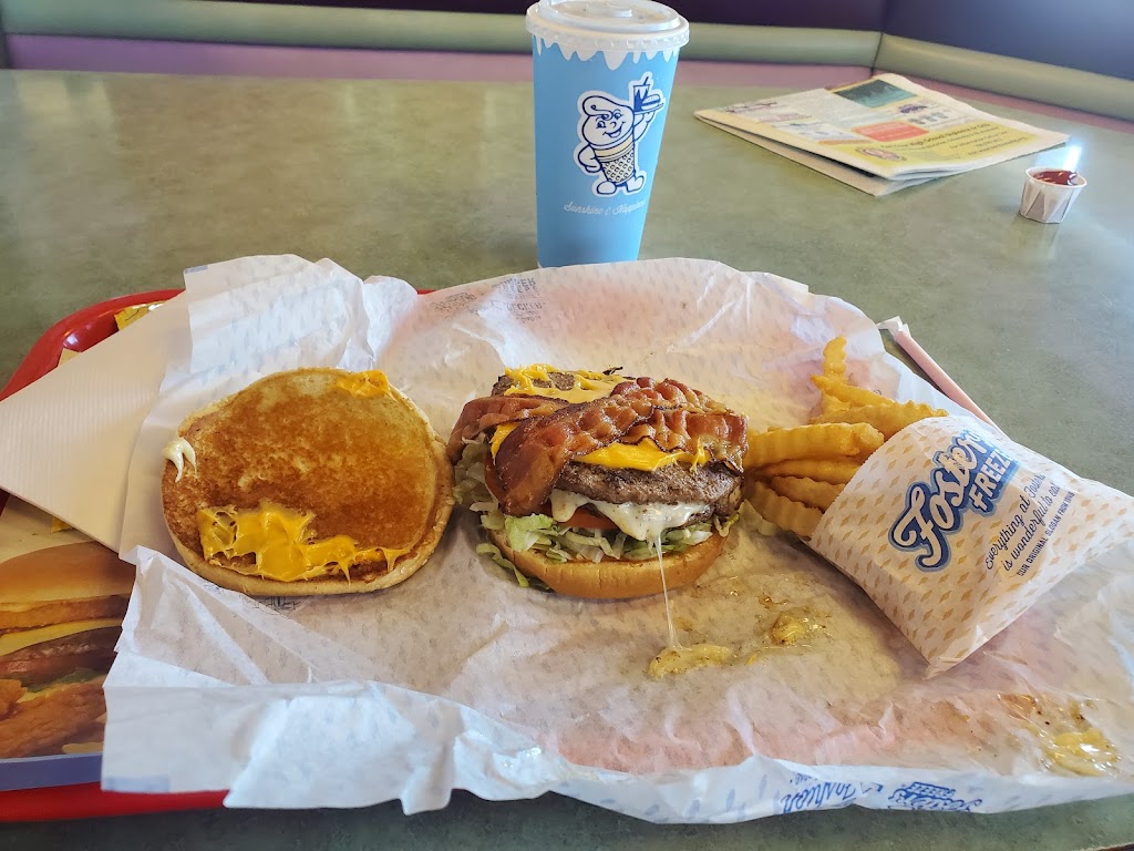 Fosters Freeze | restaurant | 1580 Main St, Barstow, CA 92311, USA | 7602568842 OR +1 760-256-8842