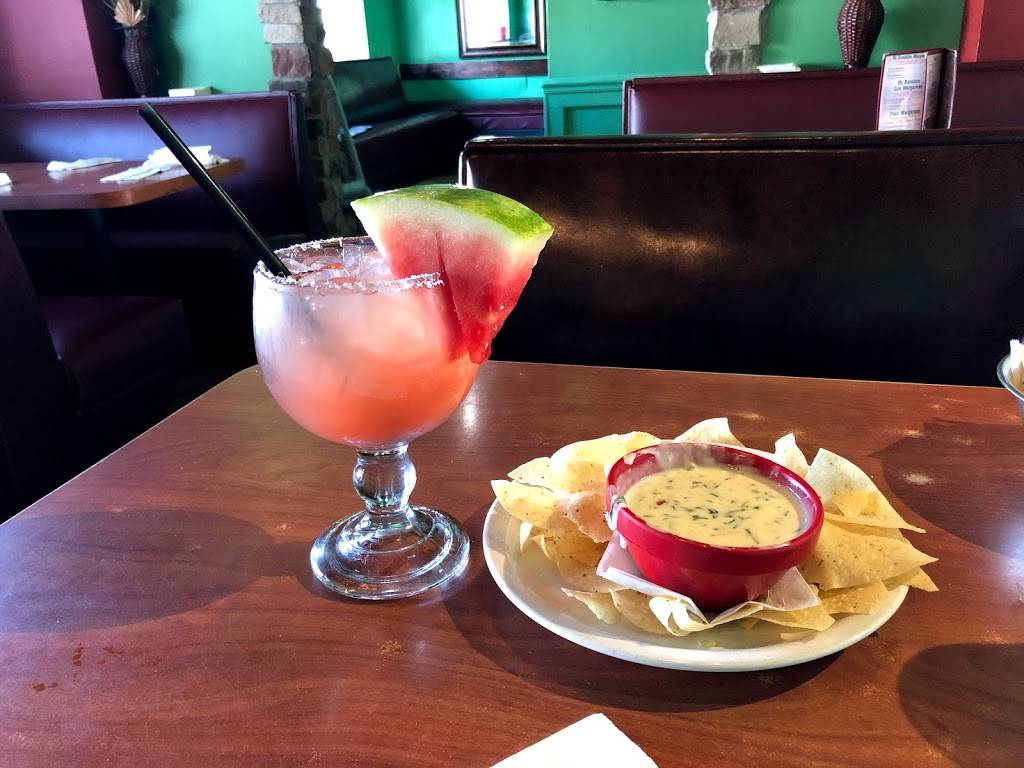 Mi Ranchito | restaurant | 7148 W 80th St, Overland Park, KS 66204, USA | 9136427500 OR +1 913-642-7500