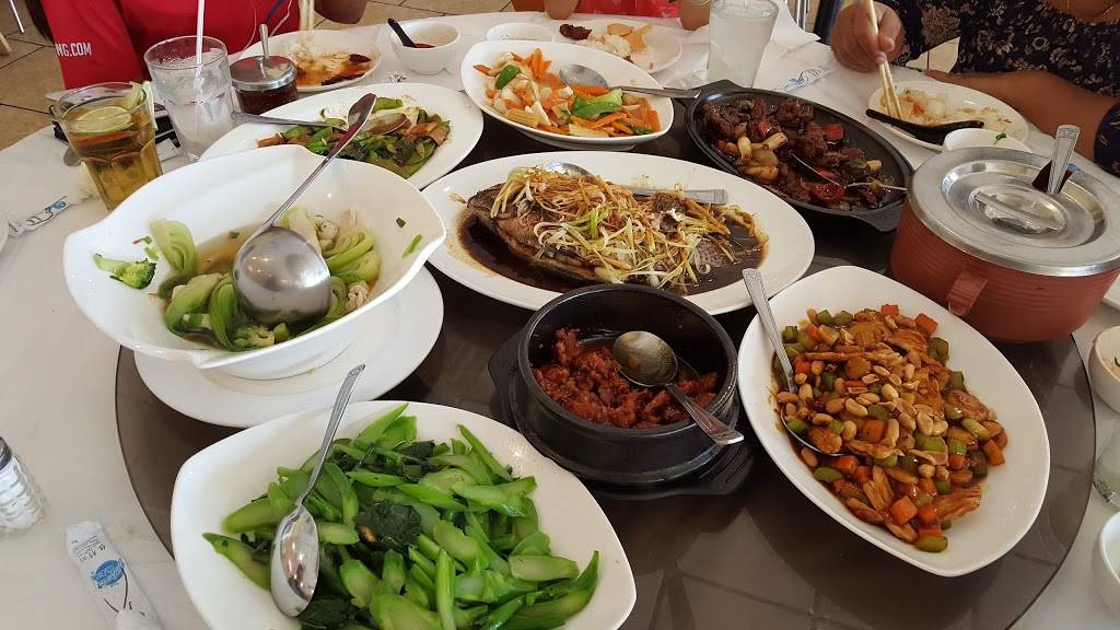 Has Kitchen | restaurant | 13480 Veterans Memorial Dr, Houston, TX 77014, USA | 2818667373 OR +1 281-866-7373