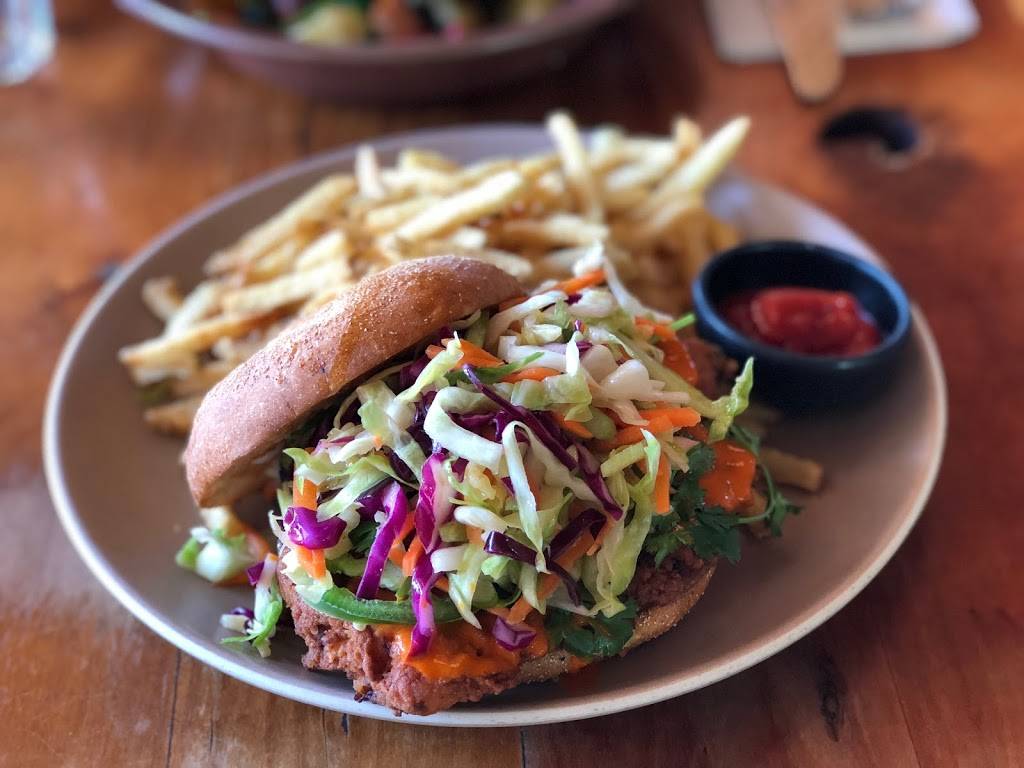 Johnstons Saltbox | restaurant | 1696 Laurel St, San Carlos, CA 94070, USA | 6505927258 OR +1 650-592-7258