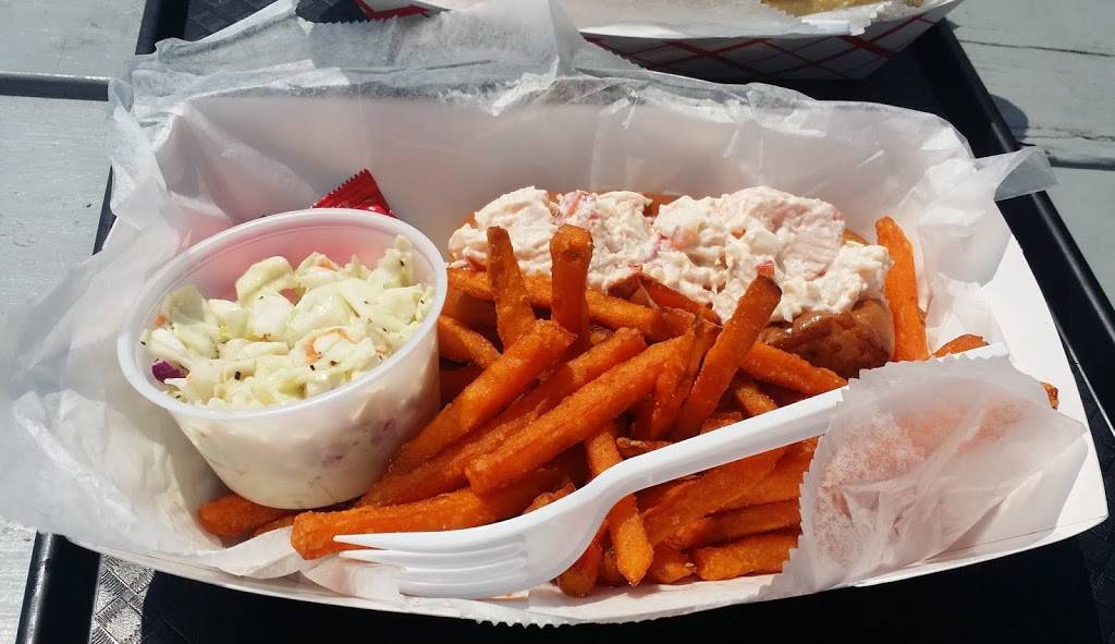 The Captains Catch | restaurant | 5 Sea St, Castine, ME 04421, USA | 2074604212 OR +1 207-460-4212