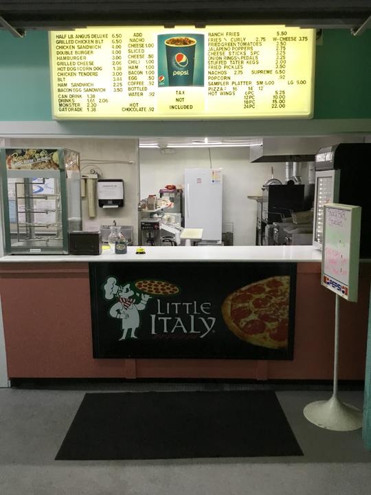 Family Lanes & Amusements | restaurant | 501 Longhorn Pass NW, Hartselle, AL 35640, USA | 2567733911 OR +1 256-773-3911