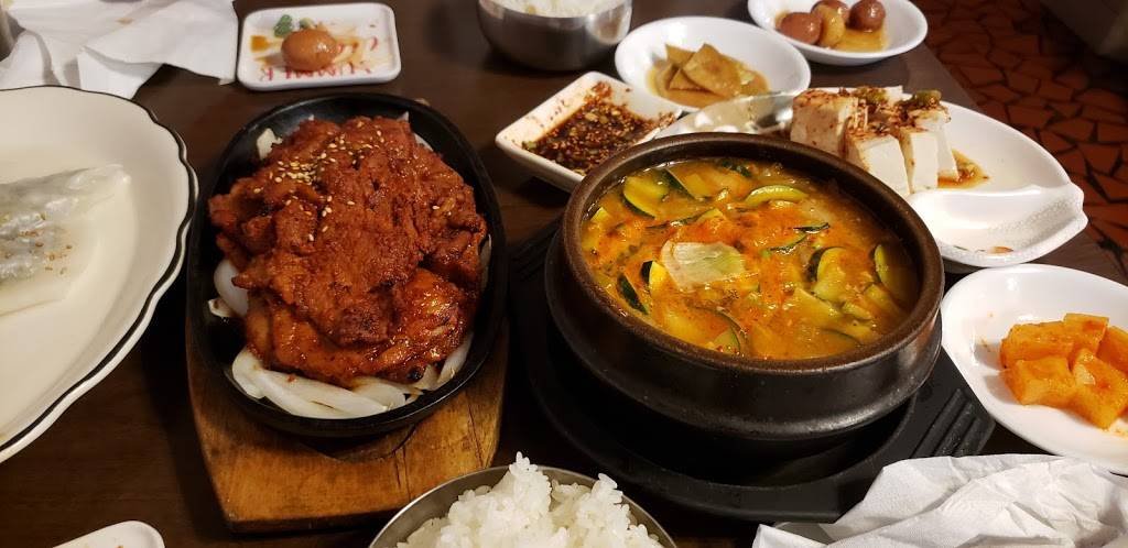 Chung Oak Korean Restaurant | restaurant | 15320 Warwick Blvd B, Newport News, VA 23608, USA | 7578743505 OR +1 757-874-3505