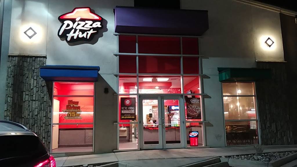 Pizza Hut | meal takeaway | 10639 E Briarwood Ave space b1, Centennial, CO 80112, USA | 3037996566 OR +1 303-799-6566