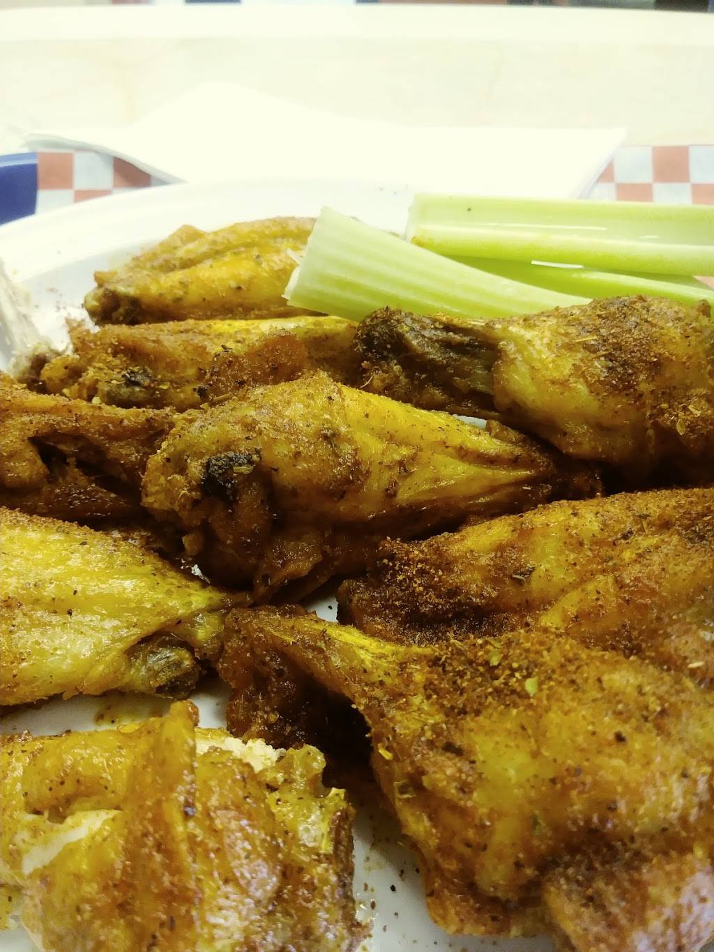 Mikes Wings & Seafood | meal takeaway | 2968 Jog Rd, Greenacres, FL 33463, USA | 5616318136 OR +1 561-631-8136