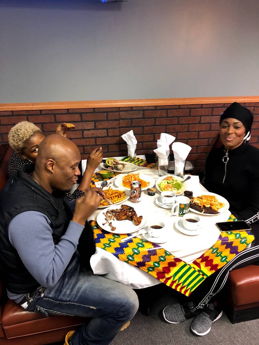 Mashallah African Restaurant | restaurant | 4109 Bardstown Rd #104, Louisville, KY 40218, USA | 5029198305 OR +1 502-919-8305