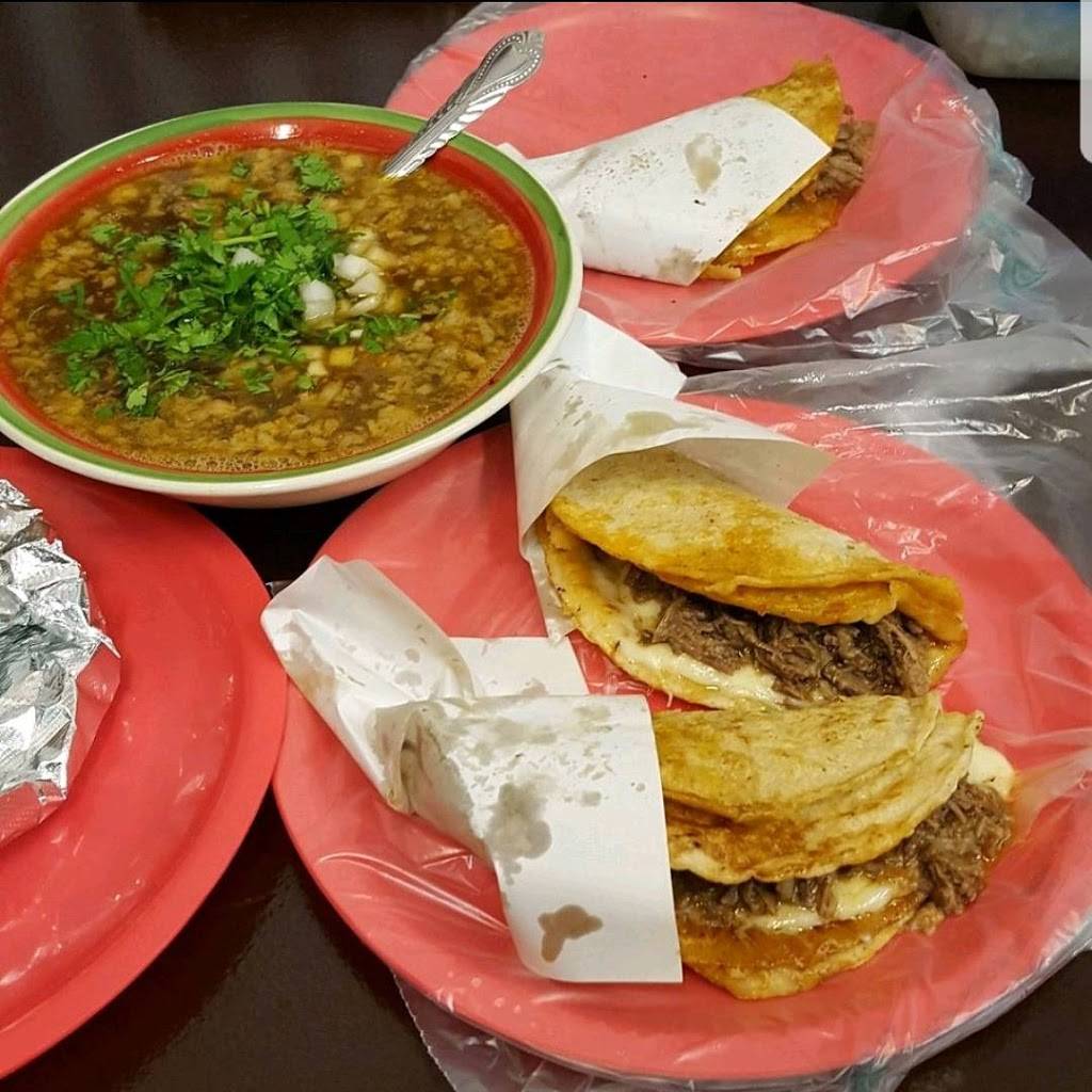 Birrieria El Tijuanazo | restaurant | 479 S La Cadena Dr, Colton, CA 92324, USA | 9092135155 OR +1 909-213-5155