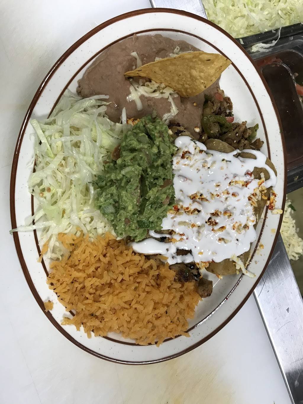 Taqueria Michoacan | restaurant | 3332 W 63rd St, Chicago, IL 60629, USA | 8722075354 OR +1 872-207-5354
