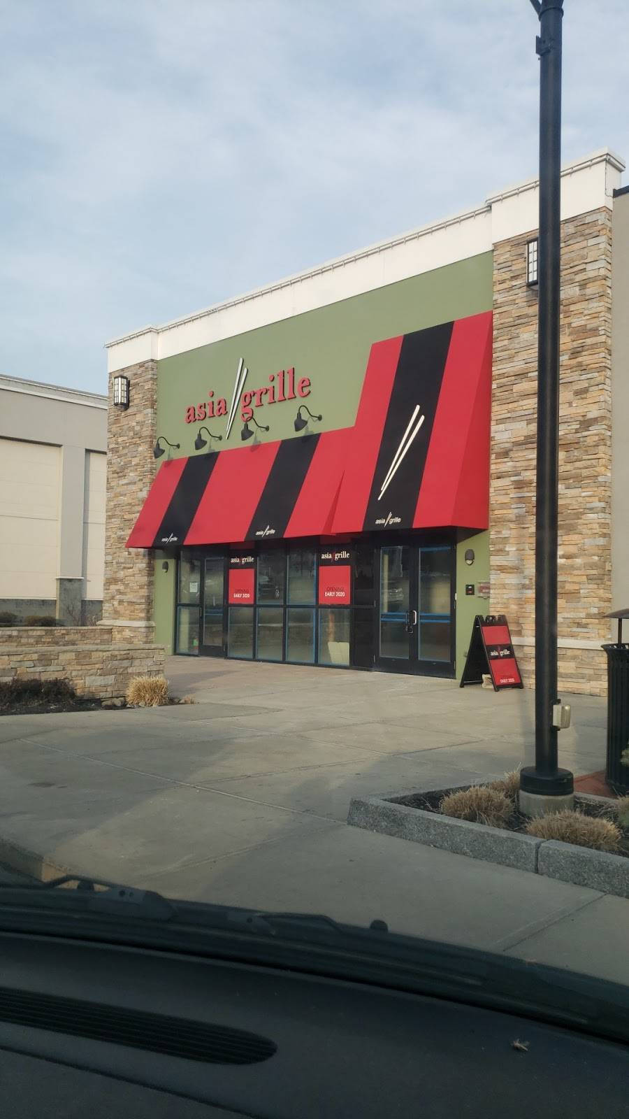 Asia grille | restaurant | 140 Hillside Rd, Cranston, RI 02920, USA | 4013343200 OR +1 401-334-3200