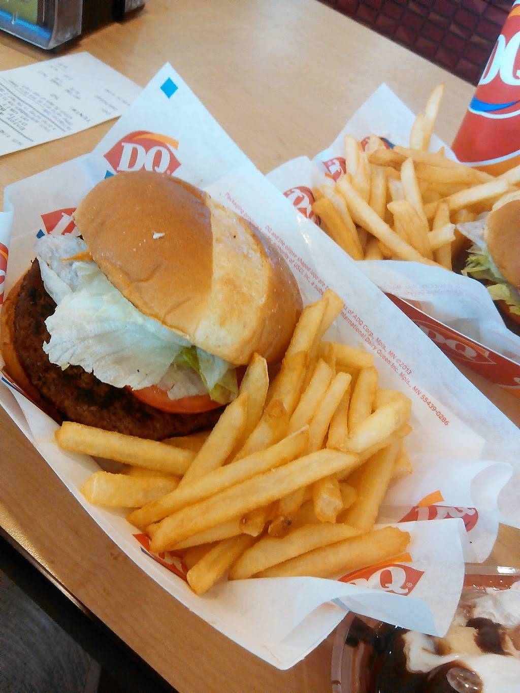 Dairy Queen Grill & Chill | restaurant | 2118 Gunbarrel Rd, Chattanooga, TN 37421, USA | 4237025917 OR +1 423-702-5917