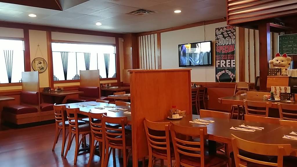 Shogun Japanese Steak & Sushi | restaurant | 3991 University Dr NW, Huntsville, AL 35816, USA | 2565343000 OR +1 256-534-3000