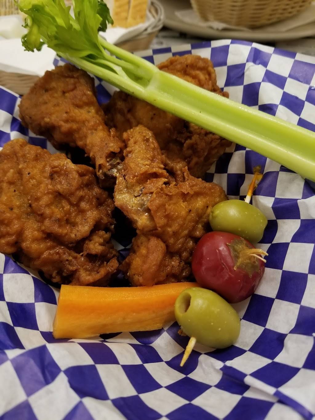 McPartlans Corner Inc | restaurant | 669 Wehrle Dr, Buffalo, NY 14225, USA | 7166329896 OR +1 716-632-9896