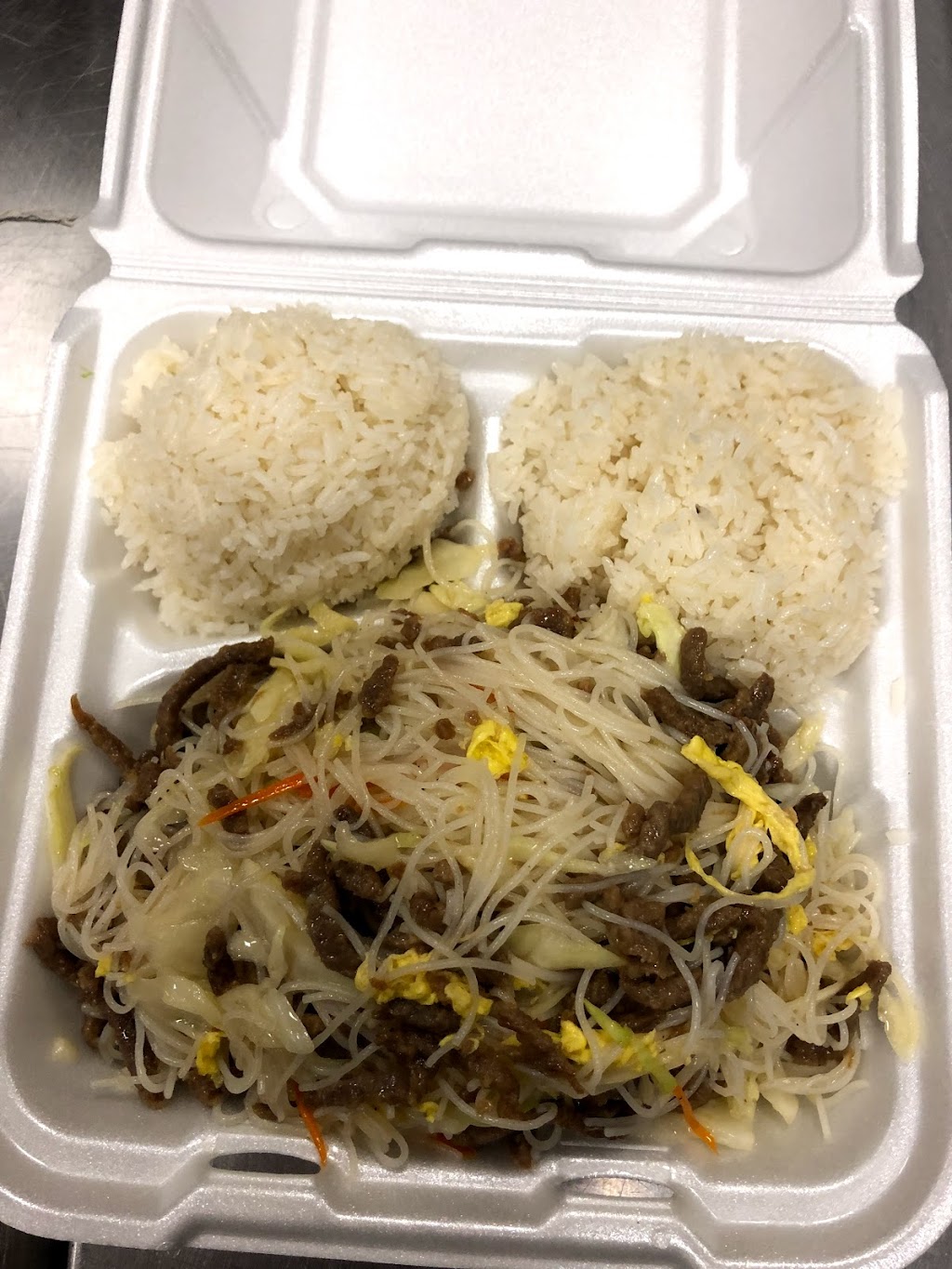 Panda Palace Chinese Restaurant | meal delivery | 1111 N Washington St, Junction City, KS 66441, USA | 7852386888 OR +1 785-238-6888