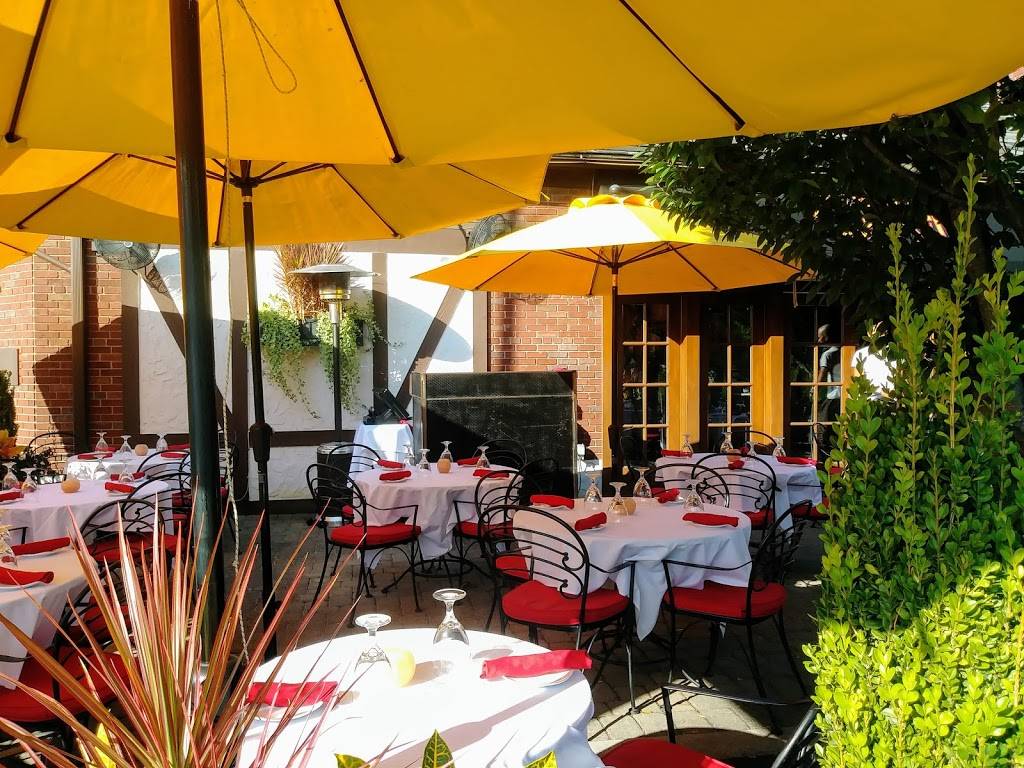 Quarter Bistro | restaurant | 6904 Wooster Pike, Cincinnati, OH 45227, USA | 5132715400 OR +1 513-271-5400