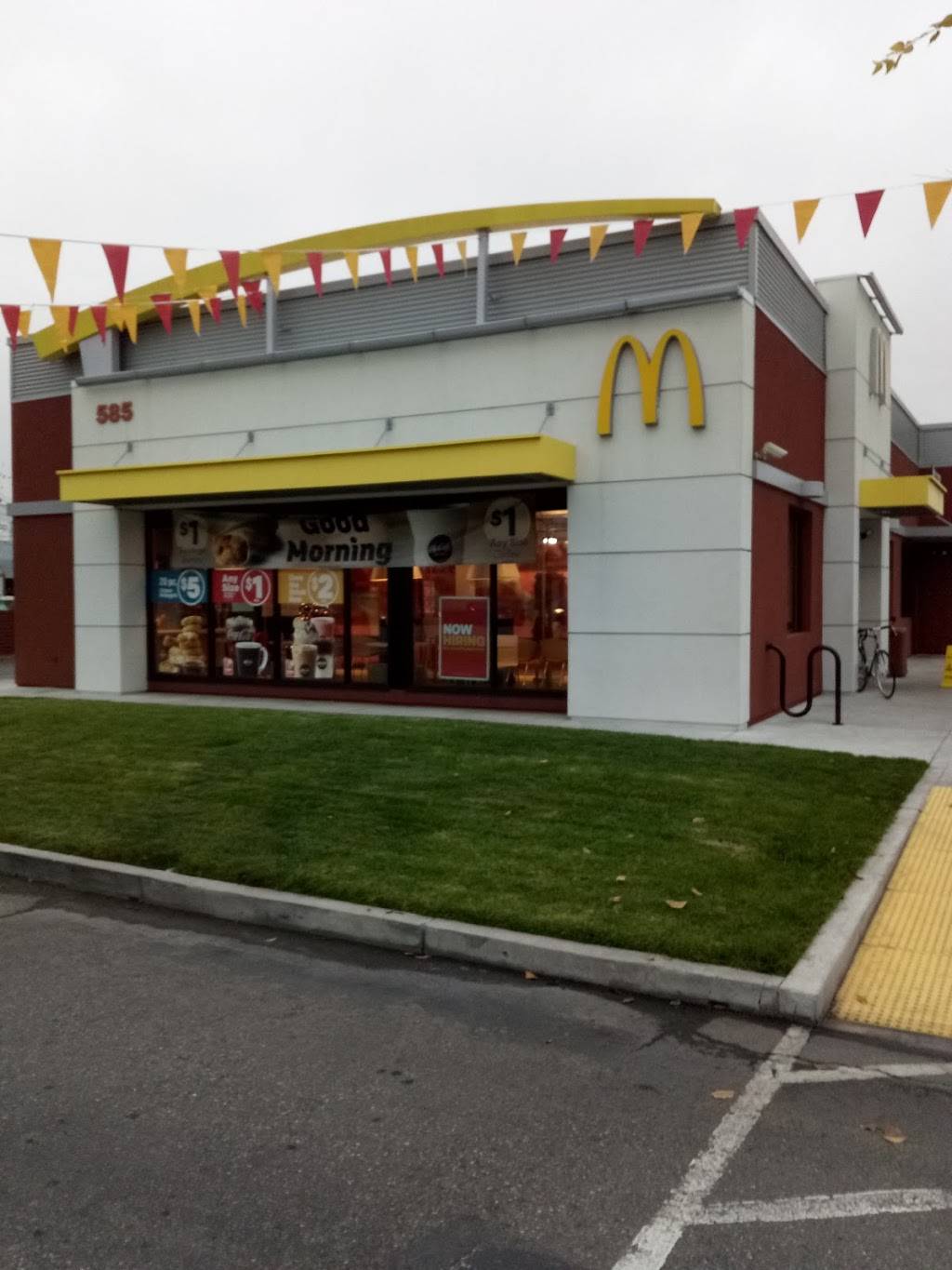McDonalds | cafe | 585 Tully Rd, San Jose, CA 95112, USA | 4082863812 OR +1 408-286-3812